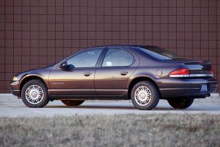 What was the 1995 Motor Trend Car of the Year?