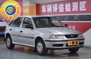 What was the 2003 Auto-Club Motor Trend China Car of the Year?