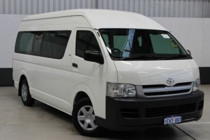 A friend lends you a van that has seats for ten passengers. What type of licence do you need to drive this type of vehicle?