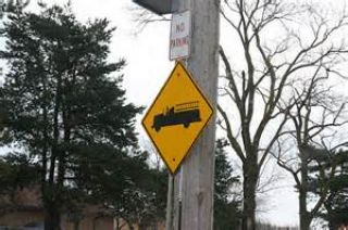 What does this yellow warning sign mean?