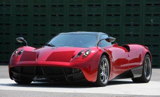 Which Decepticon's vehicle form is a 2013Â Pagani Huayra?