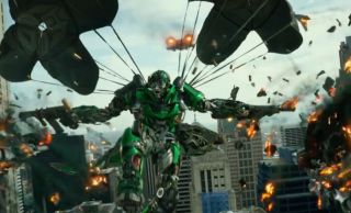 What is Crosshairs' vehicle form in Age of Extinction?