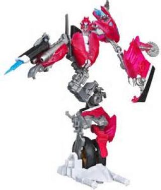 What is Arcee's vehicle form in Dark of the Moon?